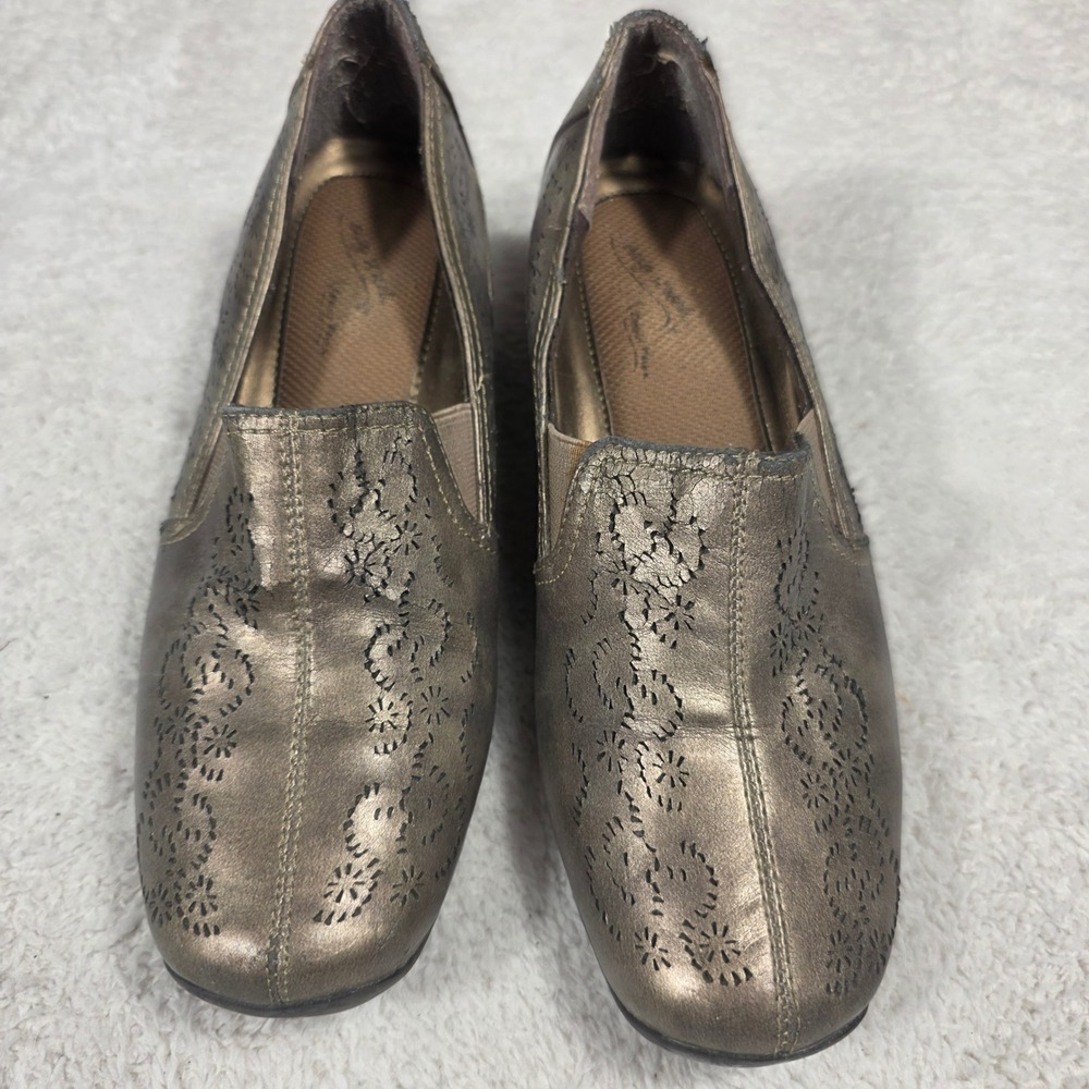 Easy Street Loafers Womens 7M Bronze Metallic Floral Perforated Comfort Shoe